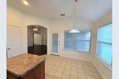 124 Bridlewood Street, Azle, TX 76020 - Photo 10