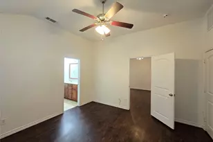 124 Bridlewood St, Azle, TX 76020 - Photo 14