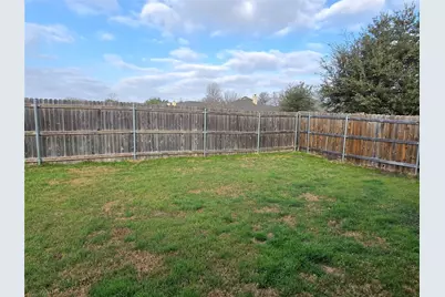 124 Bridlewood Street, Azle, TX 76020 - Photo 34