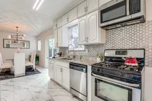 1304 New Haven St, Arlington, TX 76011 - Photo 14