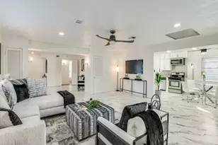 1304 New Haven St, Arlington, TX 76011 - Photo 8