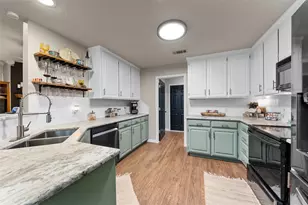 112 Topaz Cir, Hewitt, TX 76643 - Photo 6