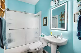 8421 Parkdale Dr, North Richland Hills, TX 76182 - Photo 10