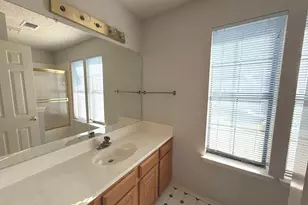 400 Santa Fe Trail, Irving, TX 75063 - Photo 16