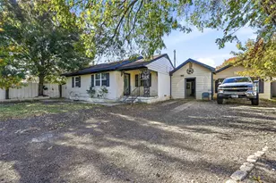 2915 Fakes Dr, Dallas, TX 75224 - Photo 1