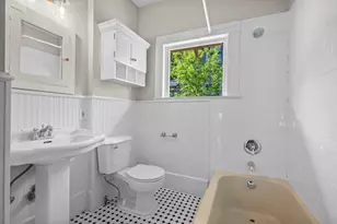 1715 College Ave, Fort Worth, TX 76110 - Photo 32