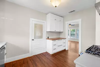 1715 College Avenue, Fort Worth, TX 76110 - Photo 16