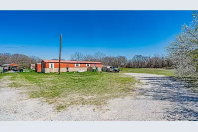 528 Stonegate Drive, Paradise, TX 76073 - Photo 2