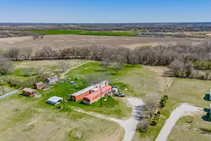 528 Stonegate Dr, Paradise, TX 76073 - Photo 16