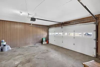 102 E Bayside Drive, Mabank, TX 75156 - Photo 18