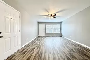 4340 Forest Point Dr, Garland, TX 75043 - Photo 8