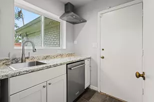 4017 Timberidge Dr, Irving, TX 75038 - Photo 10