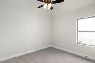 128 Lila Lk Dr, Waxahachie, TX 75165 - Photo 18