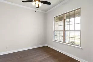 128 Lila Lk Dr, Waxahachie, TX 75165 - Photo 6