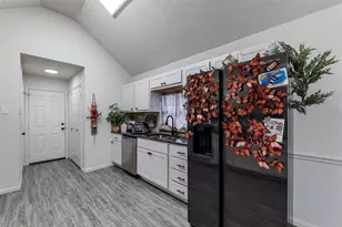 916 Clover Hill, Cedar Hill, TX 75104 - Photo 14