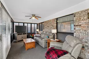 3225 Emerald St, Bedford, TX 76021 - Photo 32