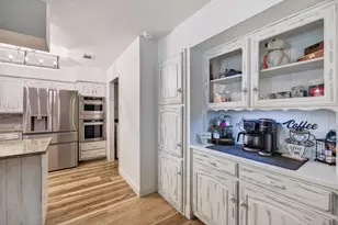 3225 Emerald St, Bedford, TX 76021 - Photo 14