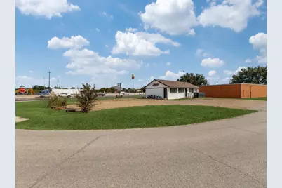 101 E Highway 80, Forney, TX 75126 - Photo 26