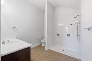 207 Commonwealth Cir, Waxahachie, TX 75165 - Photo 18