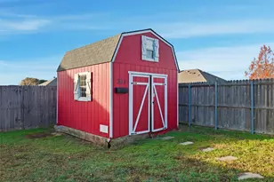 207 Commonwealth Cir, Waxahachie, TX 75165 - Photo 26