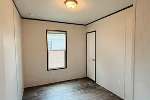 3001 Elmwood Dr, Granbury, TX 76048 - Photo 16