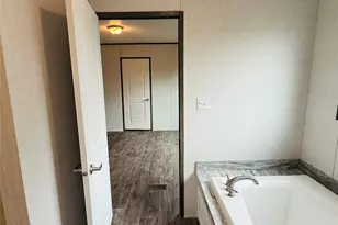 3003 Elmwood Dr, Granbury, TX 76048 - Photo 10