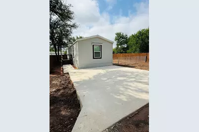 3005 Elmwood Drive, Granbury, TX 76048 - Photo 2