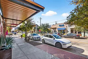 435 W 9th St, Dallas, TX 75208 - Photo 12