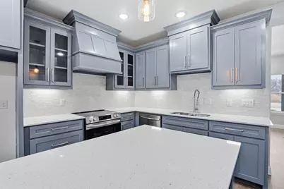 5529 Mercedes Circle, Granbury, TX 76048 - Photo 10