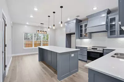 5529 Mercedes Circle, Granbury, TX 76048 - Photo 8