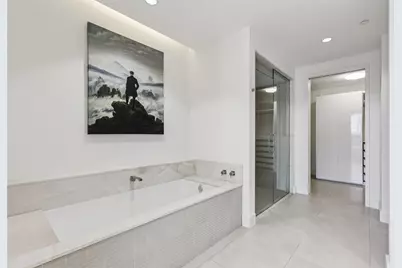 2408 Victory Park Lane #838, Dallas, TX 75219 - Photo 18