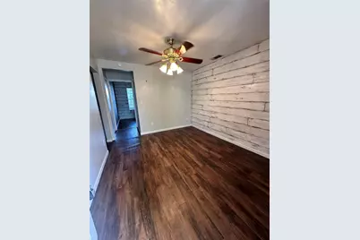 301 W Austin Avenue, Cooper, TX 75432 - Photo 2