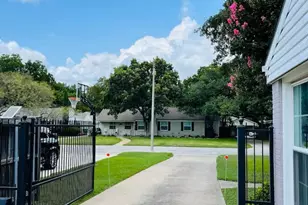 3713 S Hills Ave, Fort Worth, TX 76109 - Photo 16