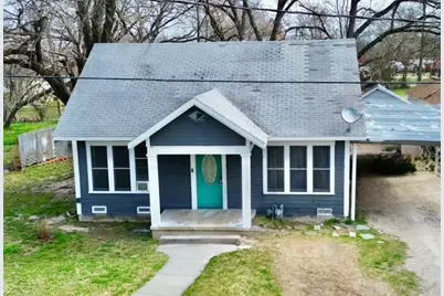 410 S Avenue E, Clifton, TX 76634 - Photo 4