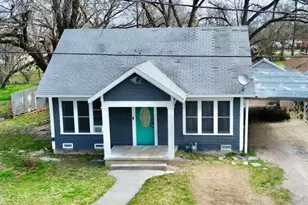 410 S Ave E, Clifton, TX 76634 - Photo 4