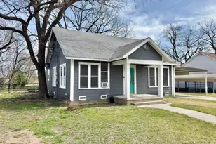 410 S Ave E, Clifton, TX 76634 - Photo 2