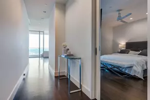 2408 Victory Park Ln, Dallas, TX 75219 - Photo 12