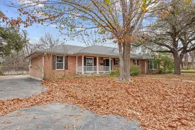 2917 Braemar Drive, Waco, TX 76710 - Photo 2