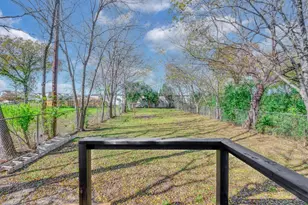 927 Oakwood Ave, Waco, TX 76706 - Photo 18