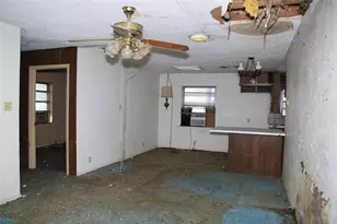 611 Cain St, Lake Dallas, TX 75065 - Photo 8