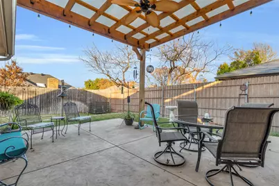 1637 Bedford Oaks Drive, Bedford, TX 76021 - Photo 28