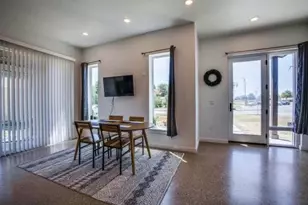 10803 Mandalay Dr, Dallas, TX 75228 - Photo 8