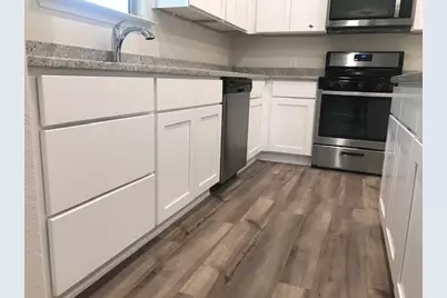 1305 Parker Drive, Princeton, TX 75407 - Photo 10