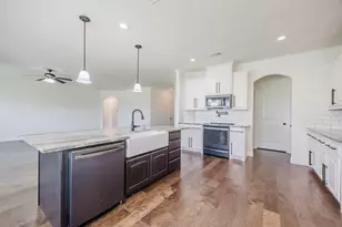 105 Kathy Stephens Ave, Springtown, TX 76082 - Photo 28