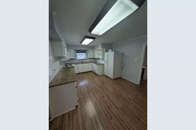 8747 Mosswood Drive, Dallas, TX 75227 - Photo 12