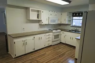 8747 Mosswood Dr, Dallas, TX 75227 - Photo 14