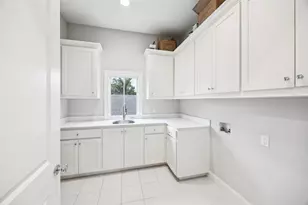 6435 Glenrose Ct, Dallas, TX 75214 - Photo 40