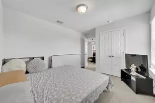 2410 Hillview Dr, Garland, TX 75043 - Photo 36