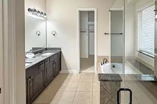 4428 Saukenuk Ln, Carrollton, TX 75010 - Photo 18