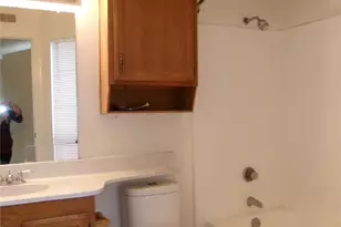 622 W Warrior Trl, Grand Prairie, TX 75052 - Photo 12